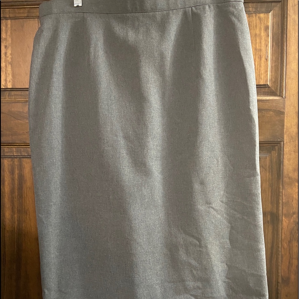 Liz Baker dark gray pencil skirt.